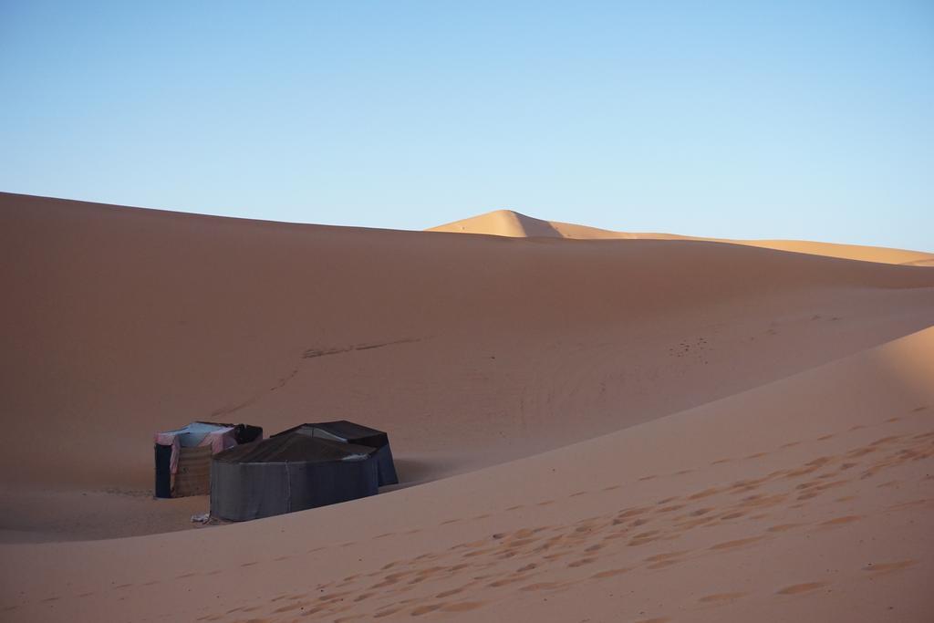 Sahara Camel Tours Camp Hotell Merzouga Rum bild