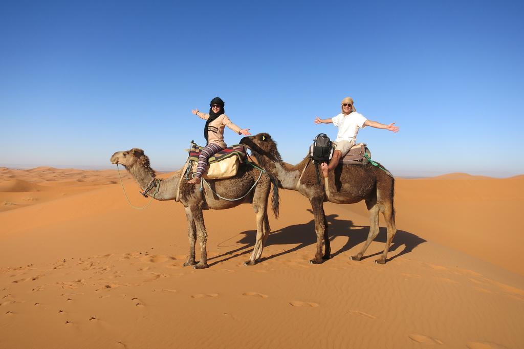 Sahara Camel Tours Camp Hotell Merzouga Rum bild