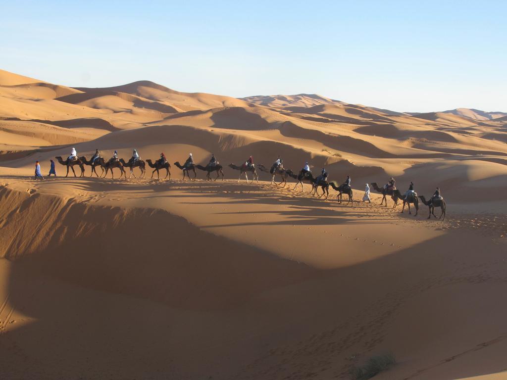 Sahara Camel Tours Camp Hotell Merzouga Exteriör bild